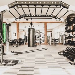 Instagram post from @elandentonapts on December 13, 2024 00:00:00am